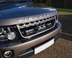 Alternative view of Σετ γρίλιας για Land Rover Discovery 4 (2014-2016) με Triple-R 750