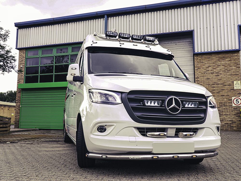 Κιτ τοποθέτησης γρίλιας για Mercedes Sprinter (2018+) με Triple-R 750 Elite 10136 Lumens - Image 11