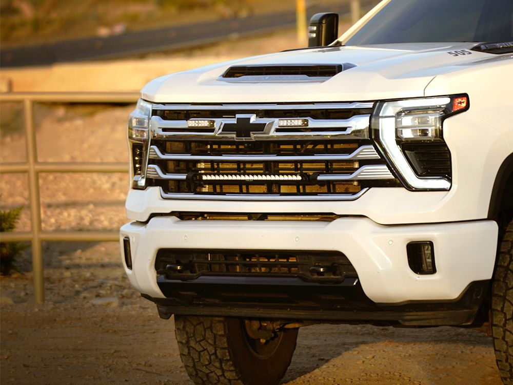 Σετ γρίλιας για Silverado 2500/3500 High Country (2024+) Με Linear 24 18000 Lumens - Image 3