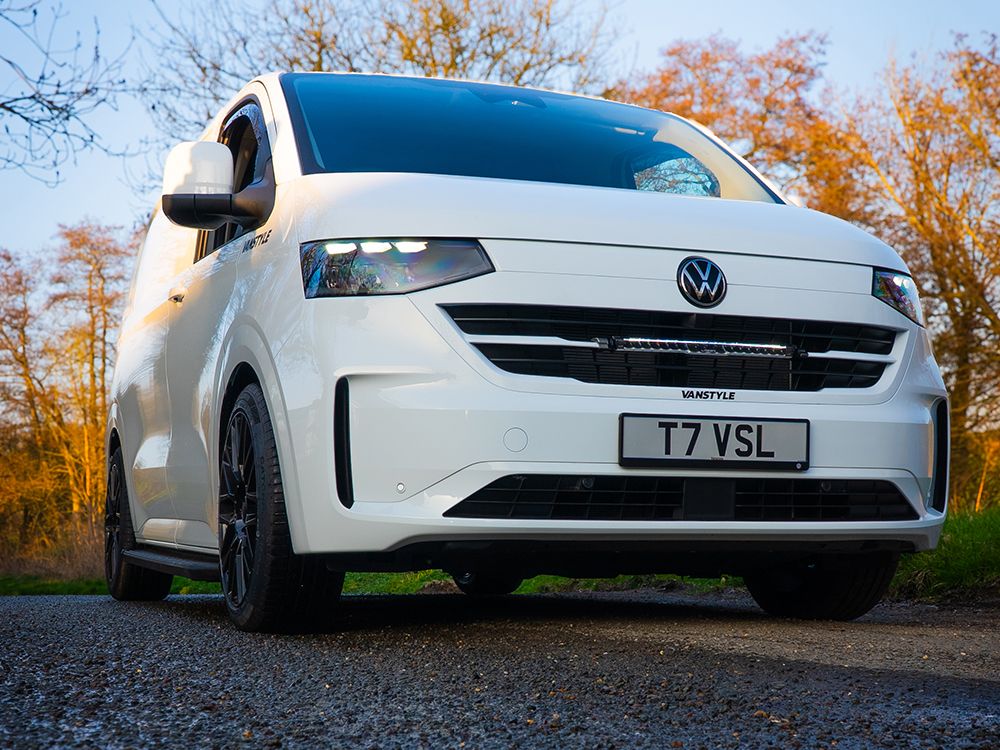 Σετ γρίλιας για VW T7 Transporter (2025+) με Glide Elite 12800 Lumens - Image 9